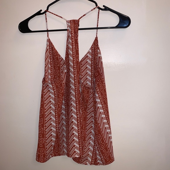 Wet Seal cami top pattern flowy racerback vneck - Picture 8 of 8